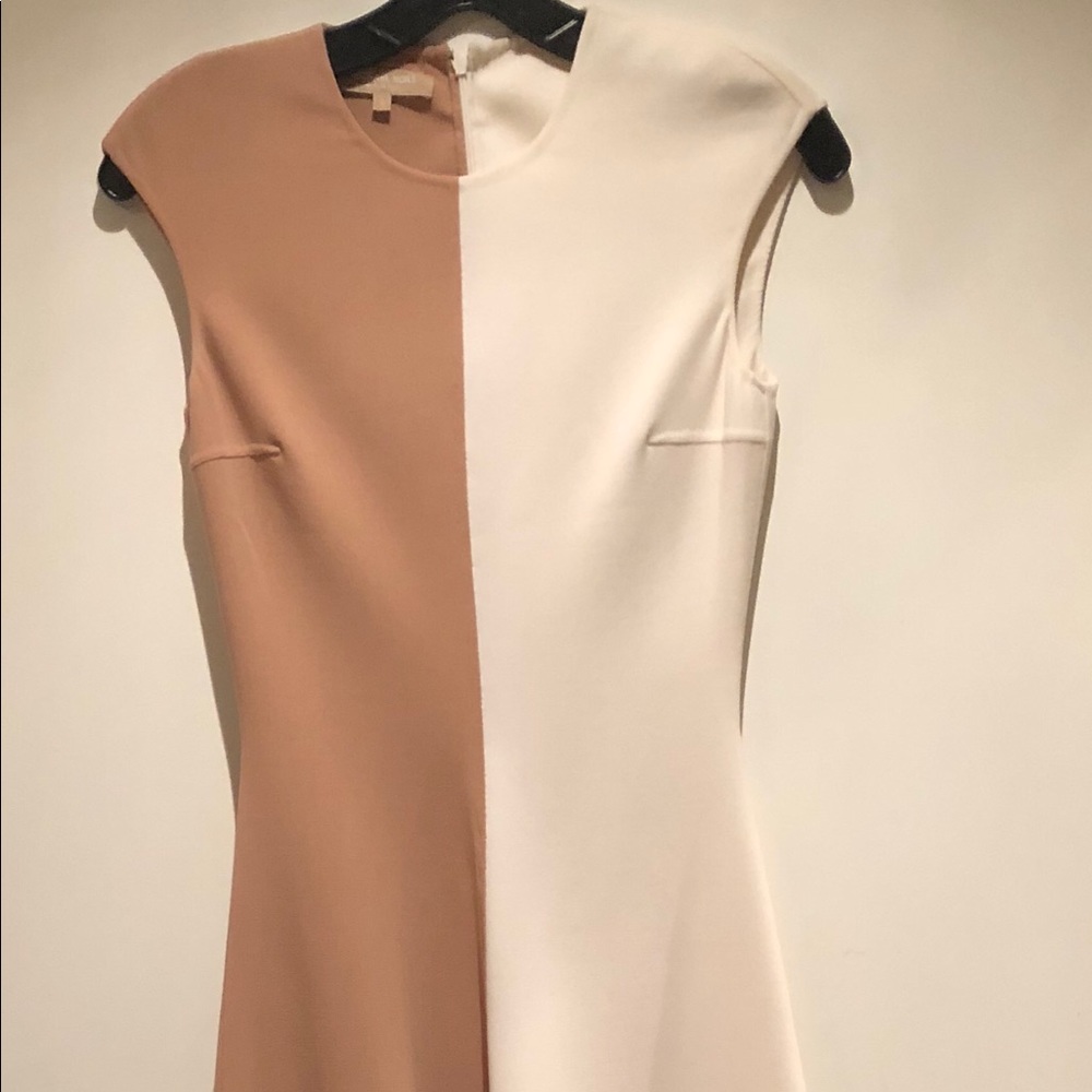 Michael Kor’s color blocked midi dress.
